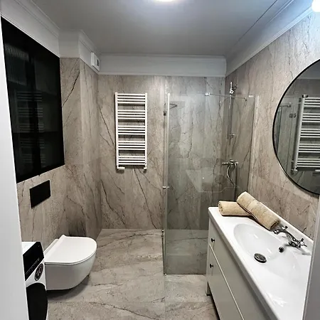 Downtown Podpromie Monica With Underground Parking *